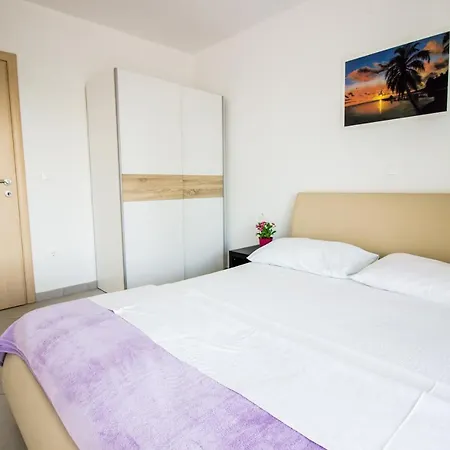 Milka 1 Apartamento *