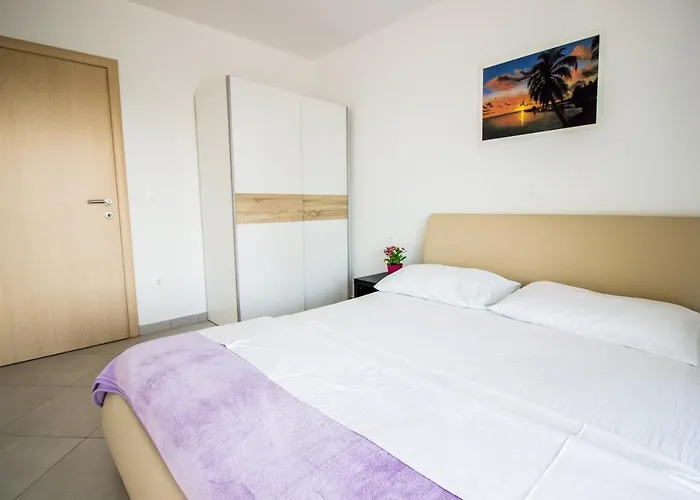 Milka 1 Apartman *