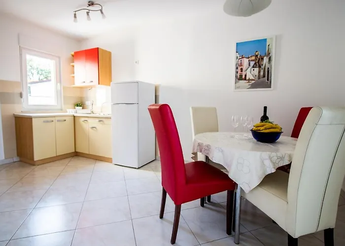 Apartman Milka 1 Njivice